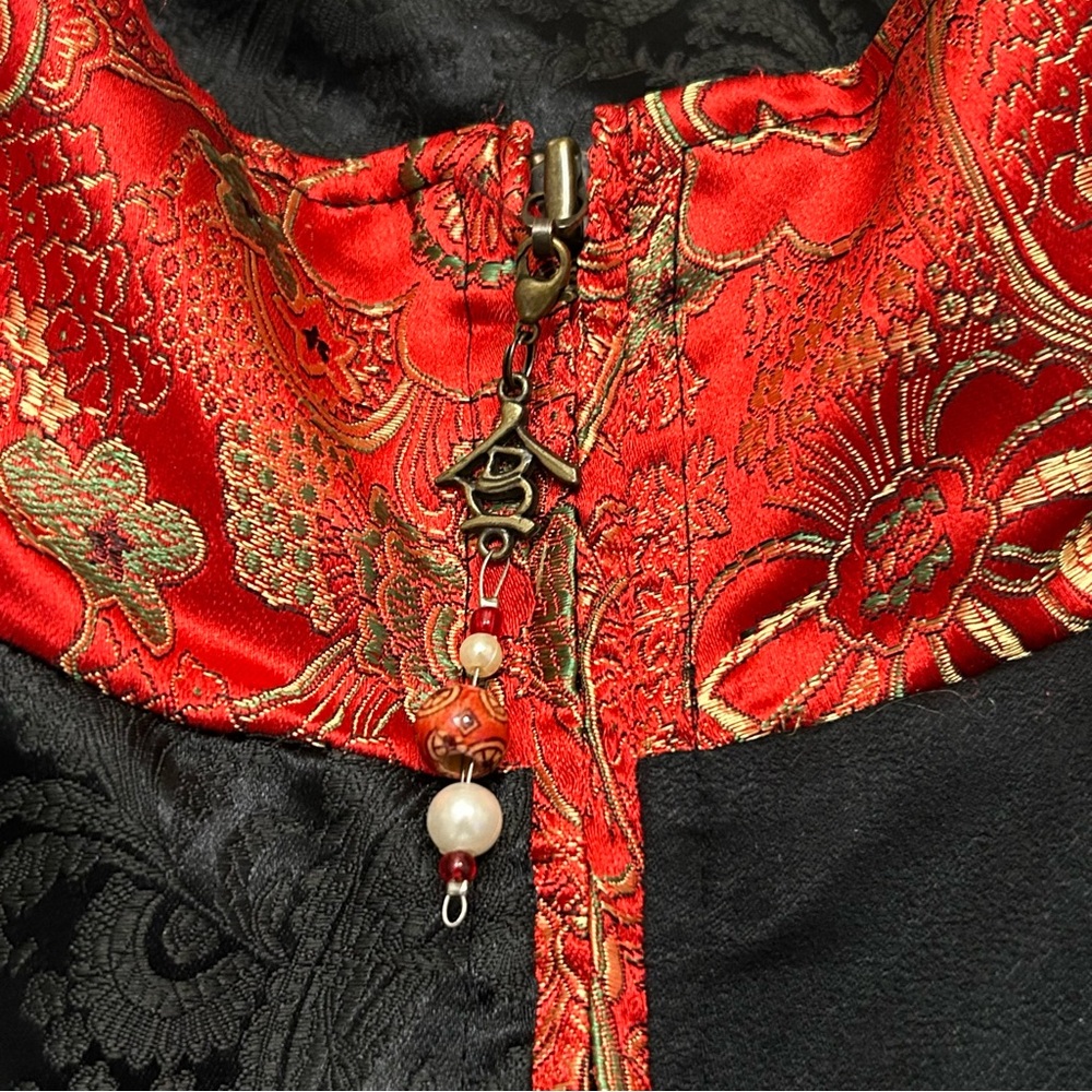 Vtg Chicos Asian Patchwork Jacket Red Brocade Man… - image 2